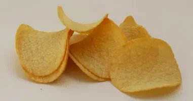 خرید آنلاین چیپس فیدل۱۳۰ گرمی طعم پیتزا فروش عمده + قیمت کف بازار